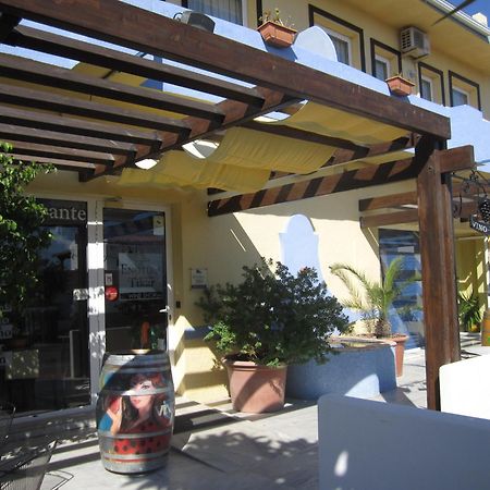 גרוצ'ה Hotel Tikar מראה חיצוני תמונה