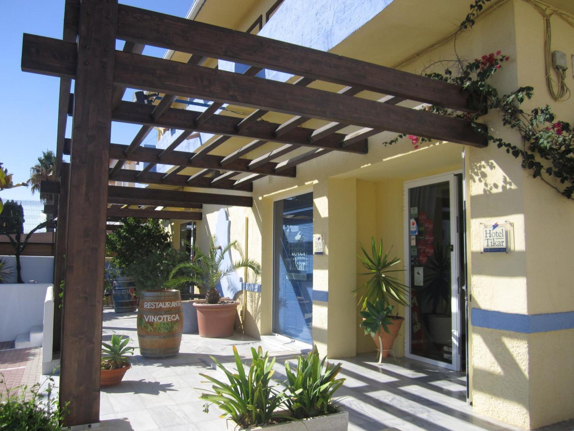 גרוצ'ה Hotel Tikar מראה חיצוני תמונה