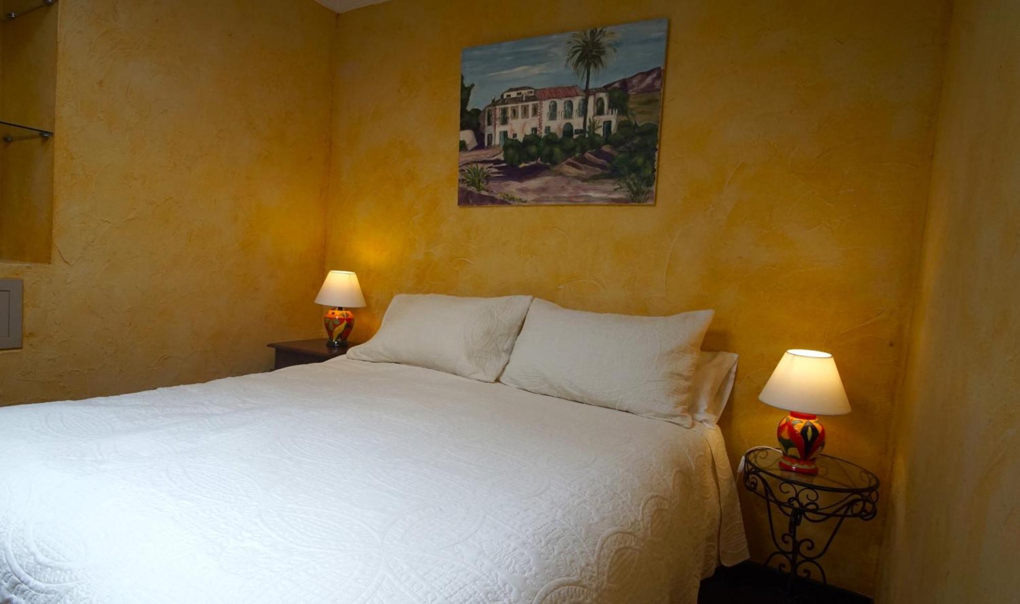 גרוצ'ה Hotel Tikar מראה חיצוני תמונה