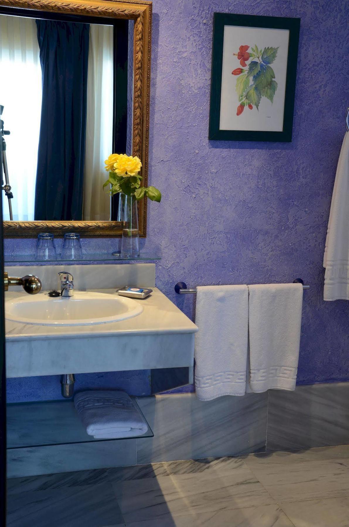 גרוצ'ה Hotel Tikar מראה חיצוני תמונה